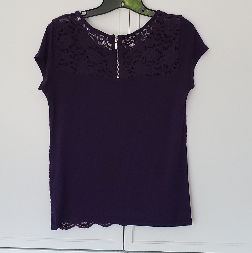 Lace Overlay Short Sleeve Top - Picture 4 of 5